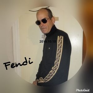 Meet your Posher, Robert